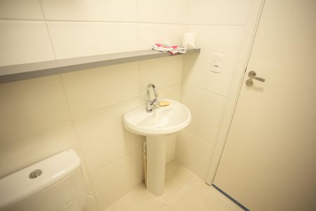 Apartamento para alugar com 37m², 2 quartos e sem vagaBANHEIRO