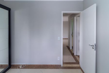 Apartamento à venda com 61m², 3 quartos e 1 vagaQuarto 2