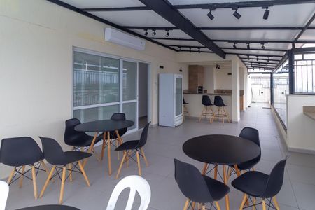 Apartamento à venda com 61m², 3 quartos e 1 vagaÁrea comum - Churrasqueira