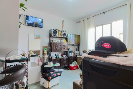 Casa para alugar com 63m², 2 quartos e 1 vagaSala