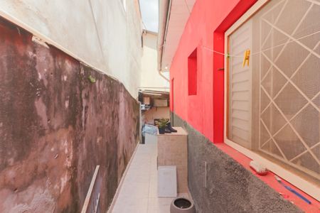 Casa para alugar com 63m², 2 quartos e 1 vagaQuintal