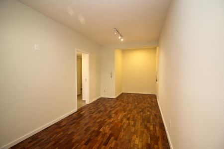 Apartamento à venda com 157m², 2 quartos e 2 vagasSala de estar