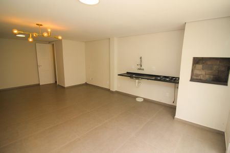 Apartamento à venda com 157m², 2 quartos e 2 vagasCozinha e Área de Serviço