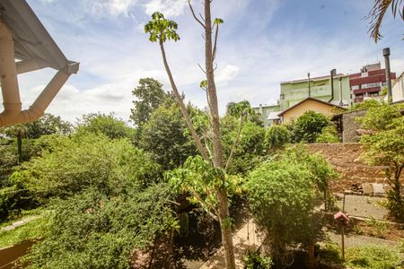 Casa à venda com 306m², 3 quartos e 2 vagas Casa à venda com 306m², 3 quartos e 2 vagasVista