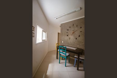 Casa à venda com 306m², 3 quartos e 2 vagas Casa à venda com 306m², 3 quartos e 2 vagasCozinha