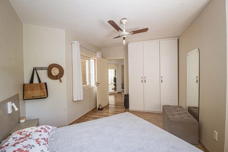 Casa à venda com 306m², 3 quartos e 2 vagas Casa à venda com 306m², 3 quartos e 2 vagasQuarto 2