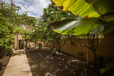 Casa à venda com 306m², 3 quartos e 2 vagas Casa à venda com 306m², 3 quartos e 2 vagasÁrea comum