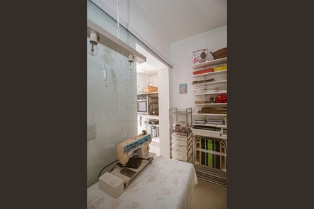 Casa à venda com 306m², 3 quartos e 2 vagas Casa à venda com 306m², 3 quartos e 2 vagasCozinha 2