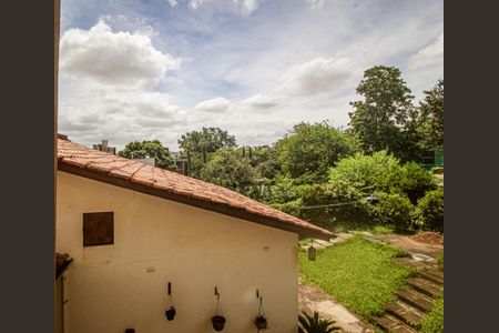 Casa à venda com 306m², 3 quartos e 2 vagas Casa à venda com 306m², 3 quartos e 2 vagasVista