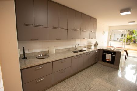 Casa à venda com 540m², 4 quartos e 4 vagasCozinha