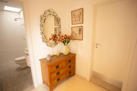 Casa à venda com 540m², 4 quartos e 4 vagasHall