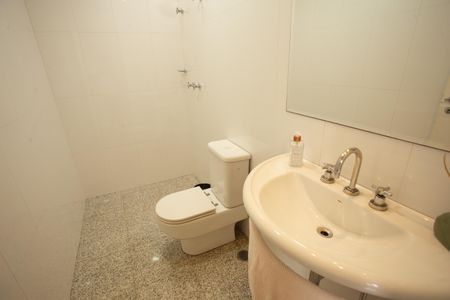 Casa à venda com 540m², 4 quartos e 4 vagasBanheiro