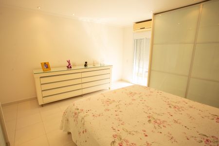 Casa à venda com 540m², 4 quartos e 4 vagasQuarto 3