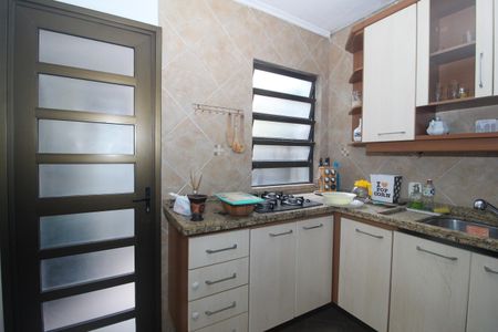 Casa à venda com 95m², 3 quartos e 1 vaga Casa à venda com 95m², 3 quartos e 1 vagaCozinha