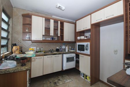 Casa à venda com 95m², 3 quartos e 1 vaga Casa à venda com 95m², 3 quartos e 1 vagaCozinha