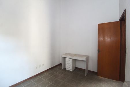 Casa à venda com 95m², 3 quartos e 1 vaga Casa à venda com 95m², 3 quartos e 1 vagaQuarto