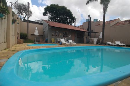 Casa à venda com 95m², 3 quartos e 1 vaga Casa à venda com 95m², 3 quartos e 1 vagaÁrea comum - Piscina