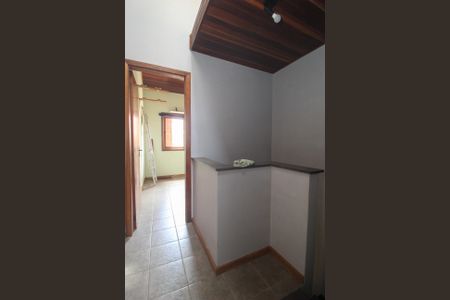 Casa à venda com 95m², 3 quartos e 1 vaga Casa à venda com 95m², 3 quartos e 1 vagaCorredor