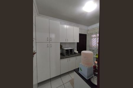 Casa à venda com 139m², 3 quartos e 3 vagasCozinha 
