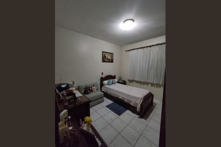 Casa à venda com 139m², 3 quartos e 3 vagasSuíte