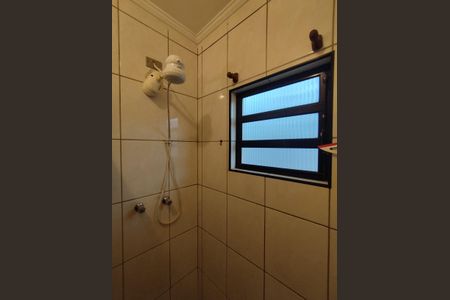 Casa à venda com 139m², 3 quartos e 3 vagasBanheiro da Suíte