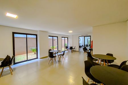 Studio à venda com 27m², 1 quarto e sem vagaÁrea comum - Salão de festas