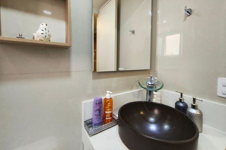 Apartamento à venda com 67m², 3 quartos e 1 vagaBanheiro da Suíte