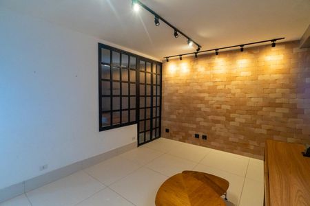 Casa à venda com 250m², 4 quartos e 1 vagaSala