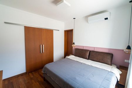 Casa à venda com 250m², 4 quartos e 1 vagaSuite