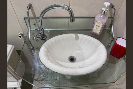 Apartamento à venda com 190m², 3 quartos e 2 vagasSuíte 2 - Banheiro