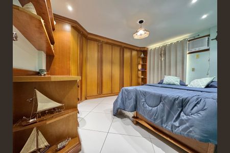 Apartamento à venda com 190m², 3 quartos e 2 vagasSuíte 2