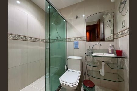 Apartamento à venda com 190m², 3 quartos e 2 vagasSuíte 2 - Banheiro