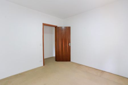 Casa à venda com 204m², 4 quartos e 2 vagasQuarto 2