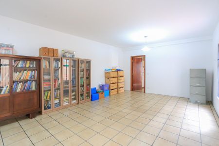 Casa à venda com 204m², 4 quartos e 2 vagasSala 2