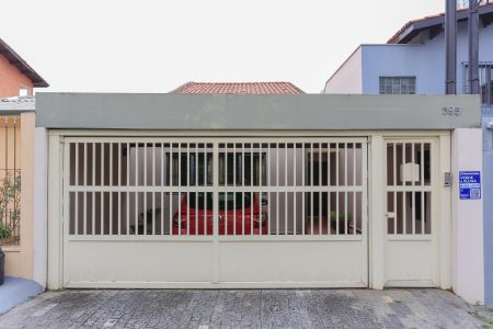 Casa à venda com 204m², 4 quartos e 2 vagasFachada - Placa