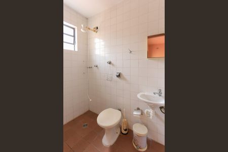 Casa à venda com 204m², 4 quartos e 2 vagasBanheiro de Serviço