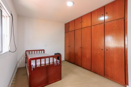 Casa à venda com 204m², 4 quartos e 2 vagasQuarto 3