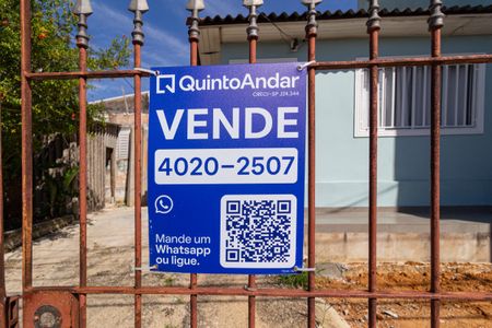 Casa à venda com 81m², 2 quartos e 2 vagas Casa à venda com 81m², 2 quartos e 2 vagasPlaca