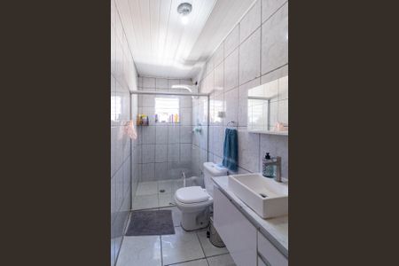 Casa à venda com 81m², 2 quartos e 2 vagas Casa à venda com 81m², 2 quartos e 2 vagasBanheiro