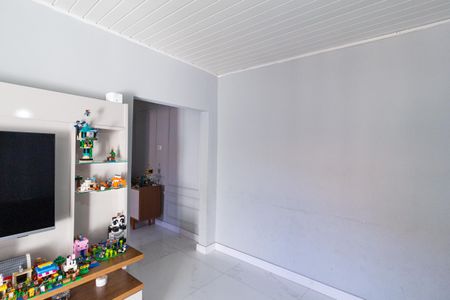 Casa à venda com 81m², 2 quartos e 2 vagas Casa à venda com 81m², 2 quartos e 2 vagasSala