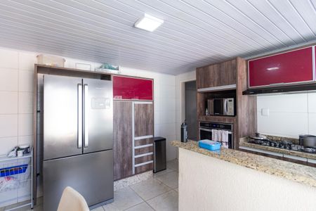 Casa à venda com 81m², 2 quartos e 2 vagas Casa à venda com 81m², 2 quartos e 2 vagasCozinha