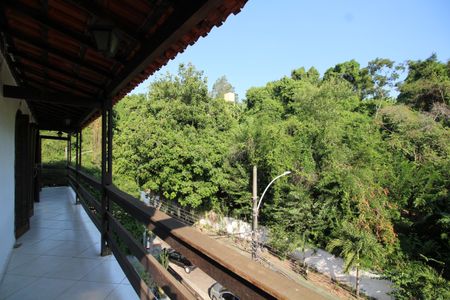 Casa de condomínio à venda com 229m², 4 quartos e 2 vagasVaranda dos Quartos