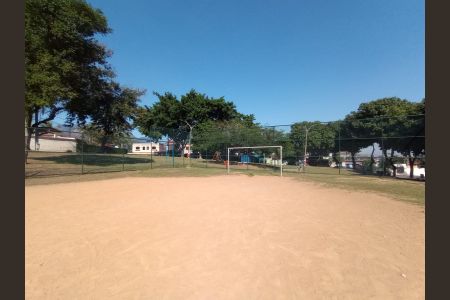 Casa de condomínio à venda com 229m², 4 quartos e 2 vagasCampo de Futebol