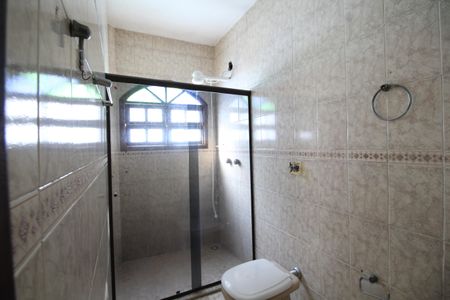 Casa de condomínio à venda com 229m², 4 quartos e 2 vagasQuarto 4 - Banheiro da Suíte