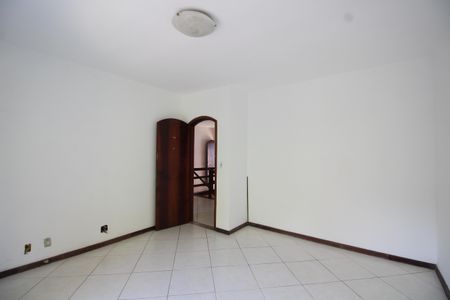 Casa de condomínio à venda com 229m², 4 quartos e 2 vagasQuarto 2