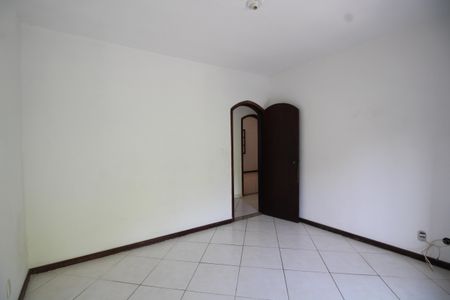 Casa de condomínio à venda com 229m², 4 quartos e 2 vagasQuarto 3