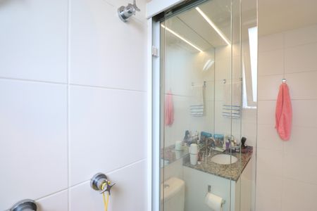 Apartamento à venda com 61m², 1 quarto e 1 vagaBanheiro da Suíte