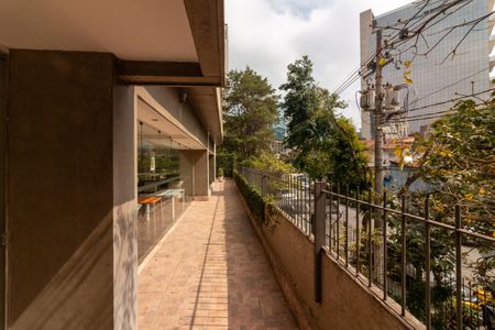 Apartamento à venda com 85m², 2 quartos e 1 vagaÁrea comum