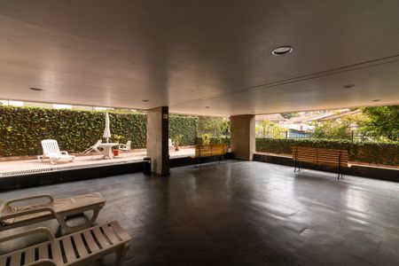 Apartamento à venda com 85m², 2 quartos e 1 vagaÁrea comum