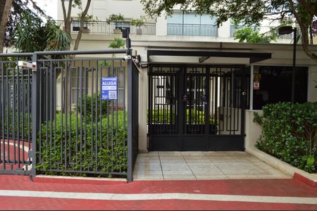 Apartamento para alugar com 205m², 3 quartos e 3 vagasFachada + Plaquinha